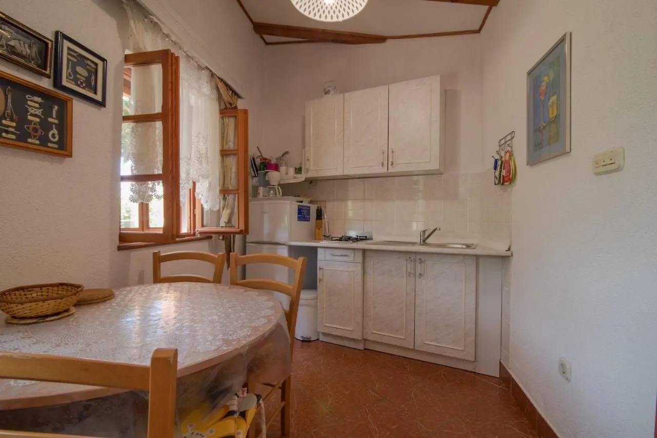 Apartments With A Parking Space Veli Losinj, Losinj - 21185