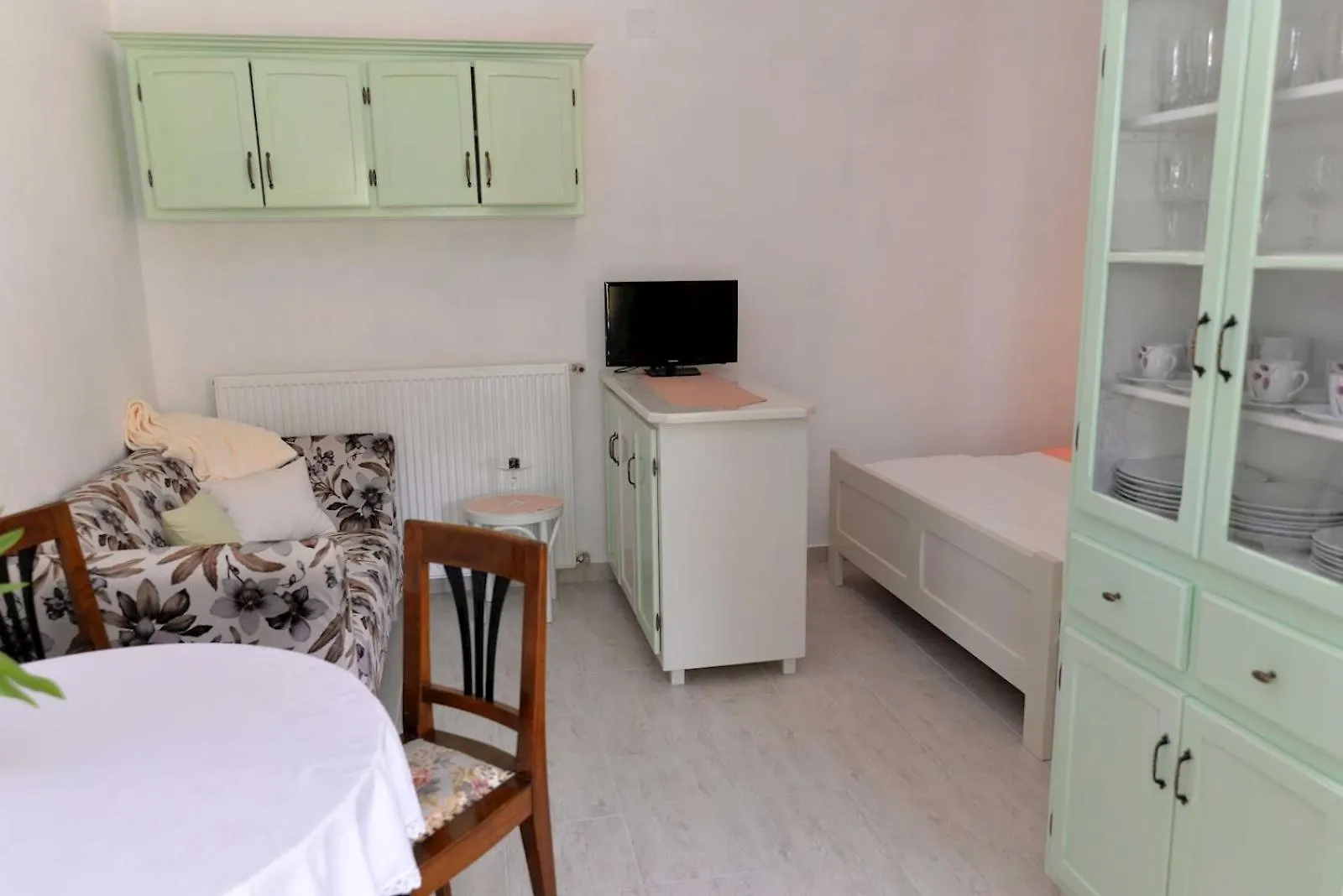 Apartments With A Parking Space Veli Losinj, Losinj - 21185